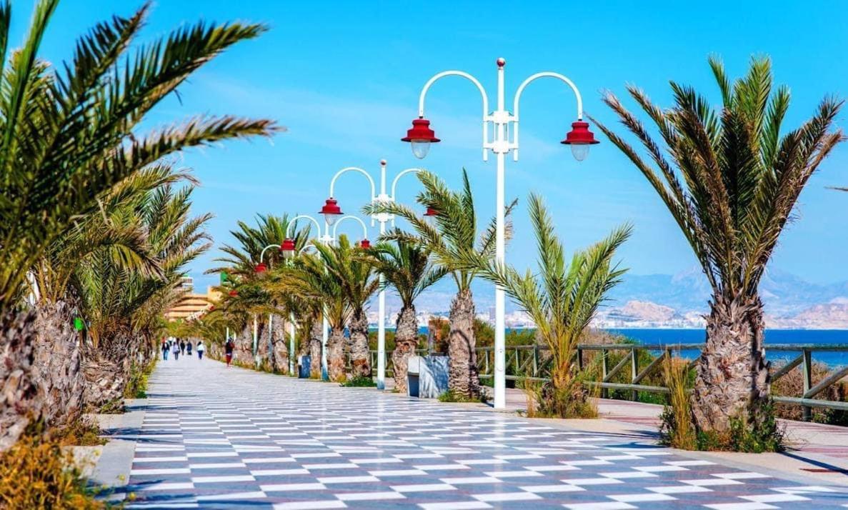 Spanish Sun - 500 M From The Beach Ареналес-дель-Соль Екстер'єр фото